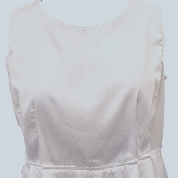 Classic Ann Taylor White Top w/ Peplum - Picture 3 of 10
